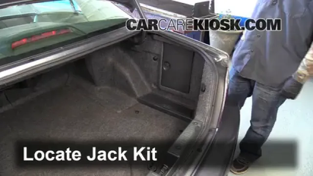 2002 Acura TL 3.2L V6 Monter sur cric Utiliser le cric pour lever la voiture